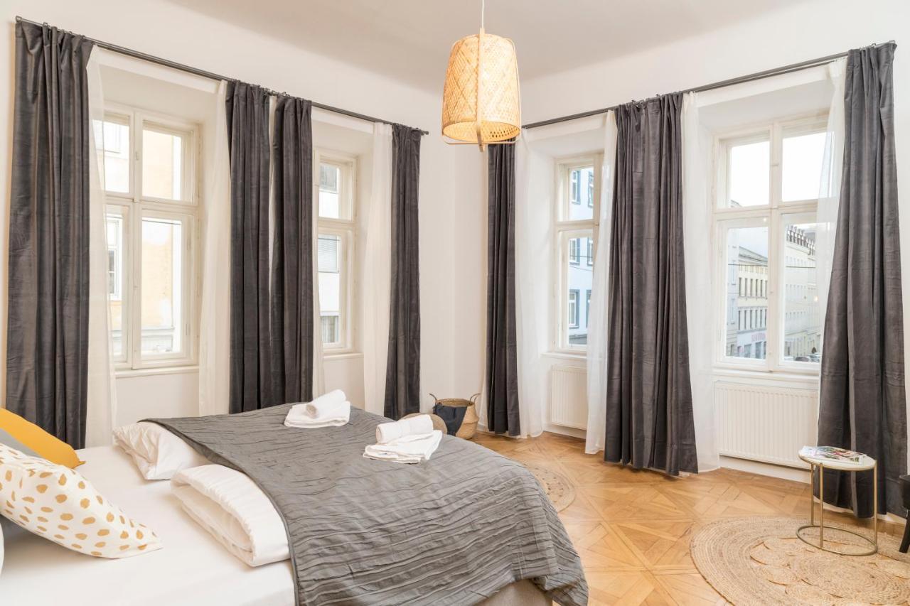 Luxury Suites Mariahilf Vienna Esterno foto